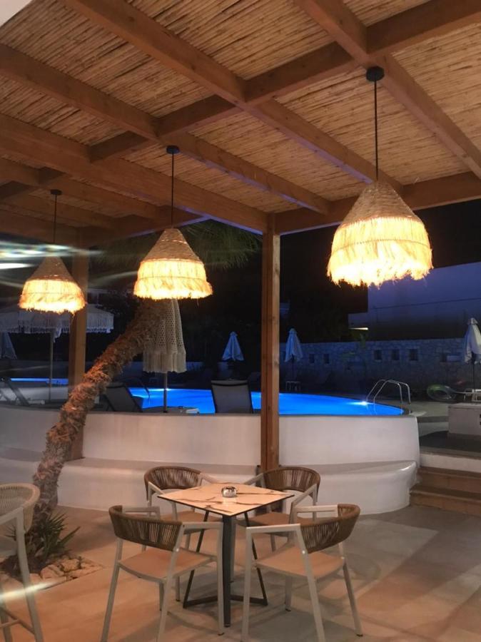 Moscha Hotel Фалираки Екстериор снимка