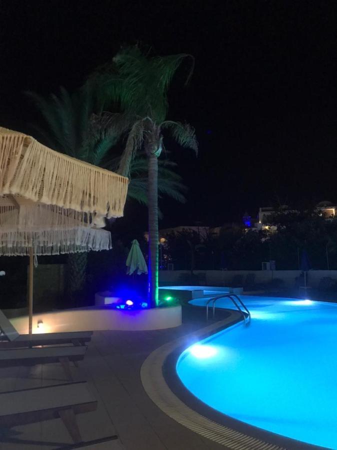 Moscha Hotel Фалираки Екстериор снимка