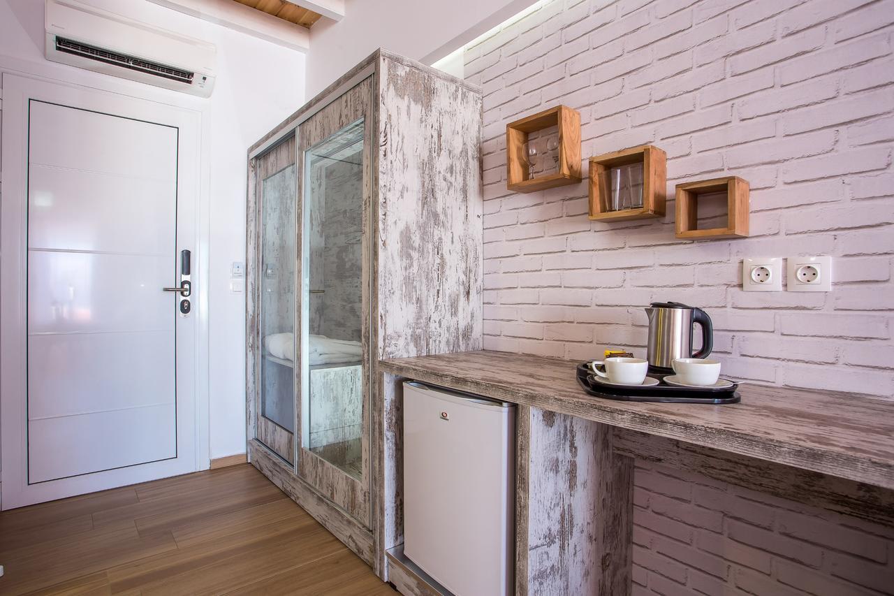 Moscha Hotel Фалираки Екстериор снимка